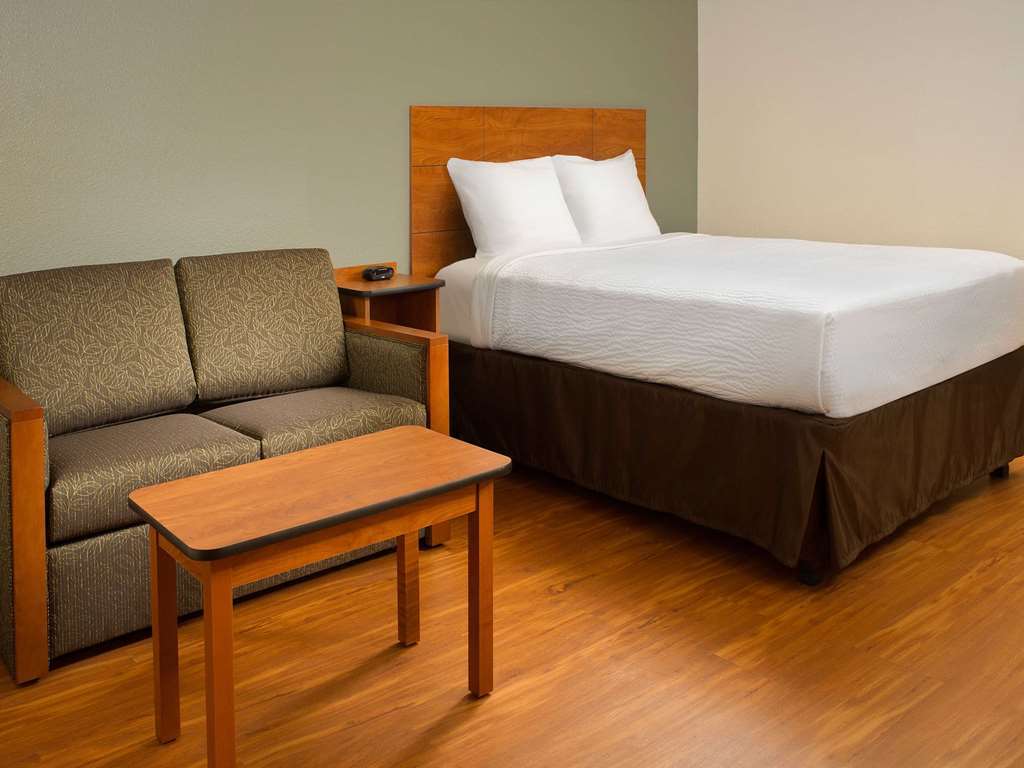 Woodspring Suites Ankeny Des Moines الغرفة الصورة